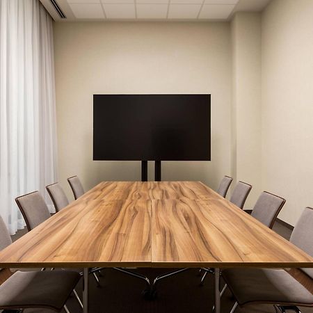 Ac Hotel By Marriott Wroclaw Exterior photo A meeting room with a monitor