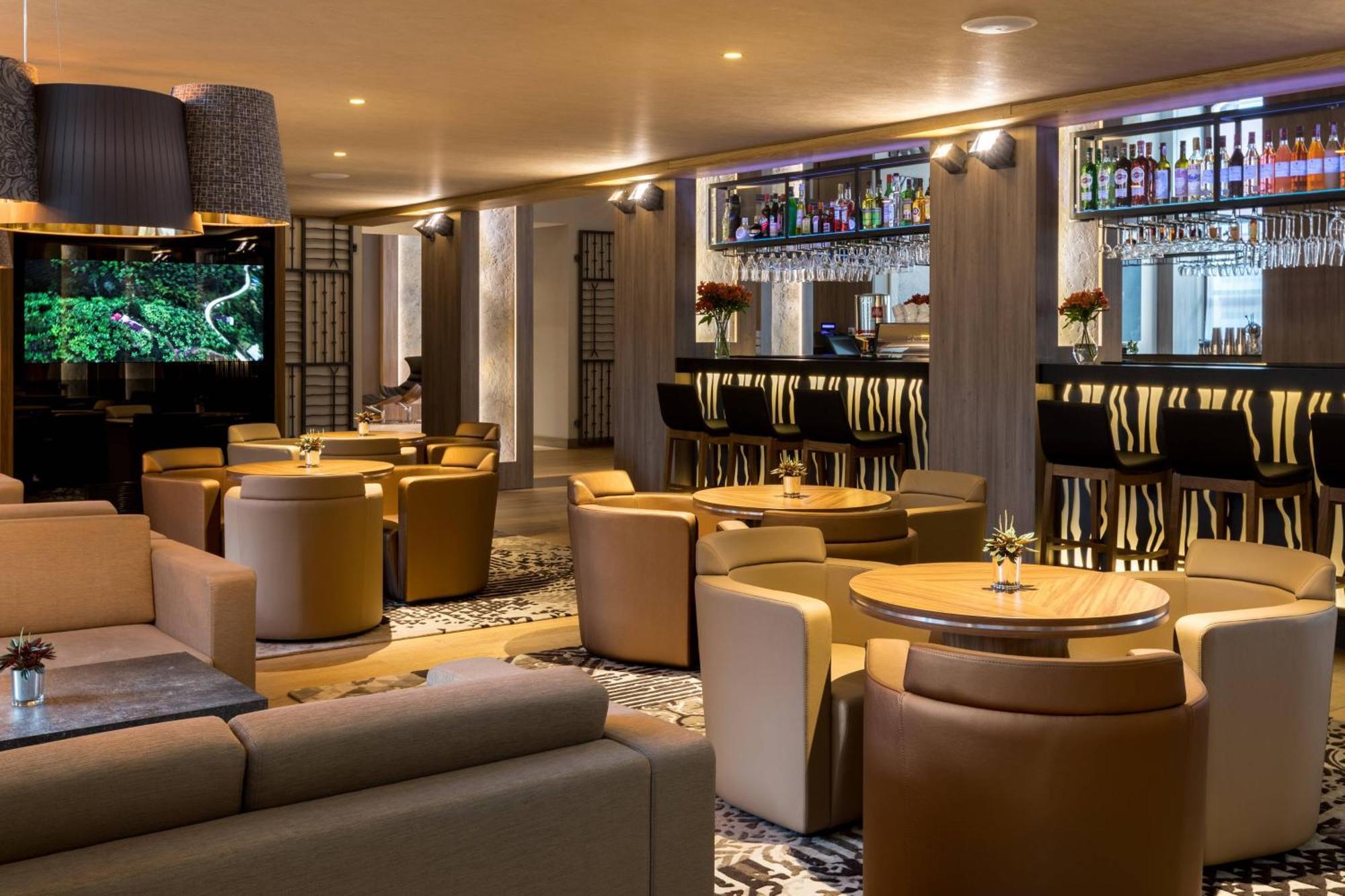 Ac Hotel By Marriott Wroclaw Exterior photo The bar at the hotel