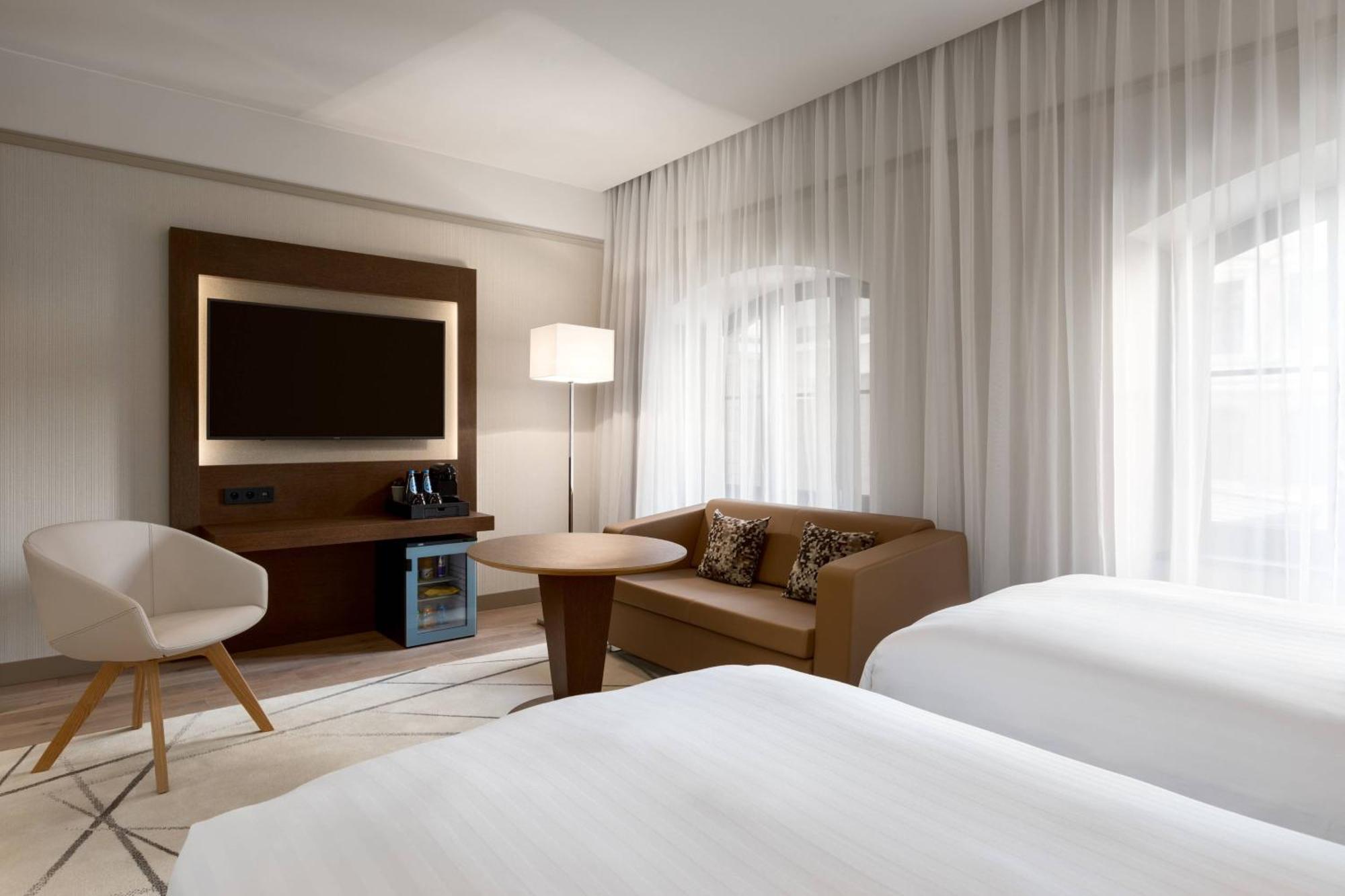 Ac Hotel By Marriott Wroclaw Exterior photo A room at the hotel