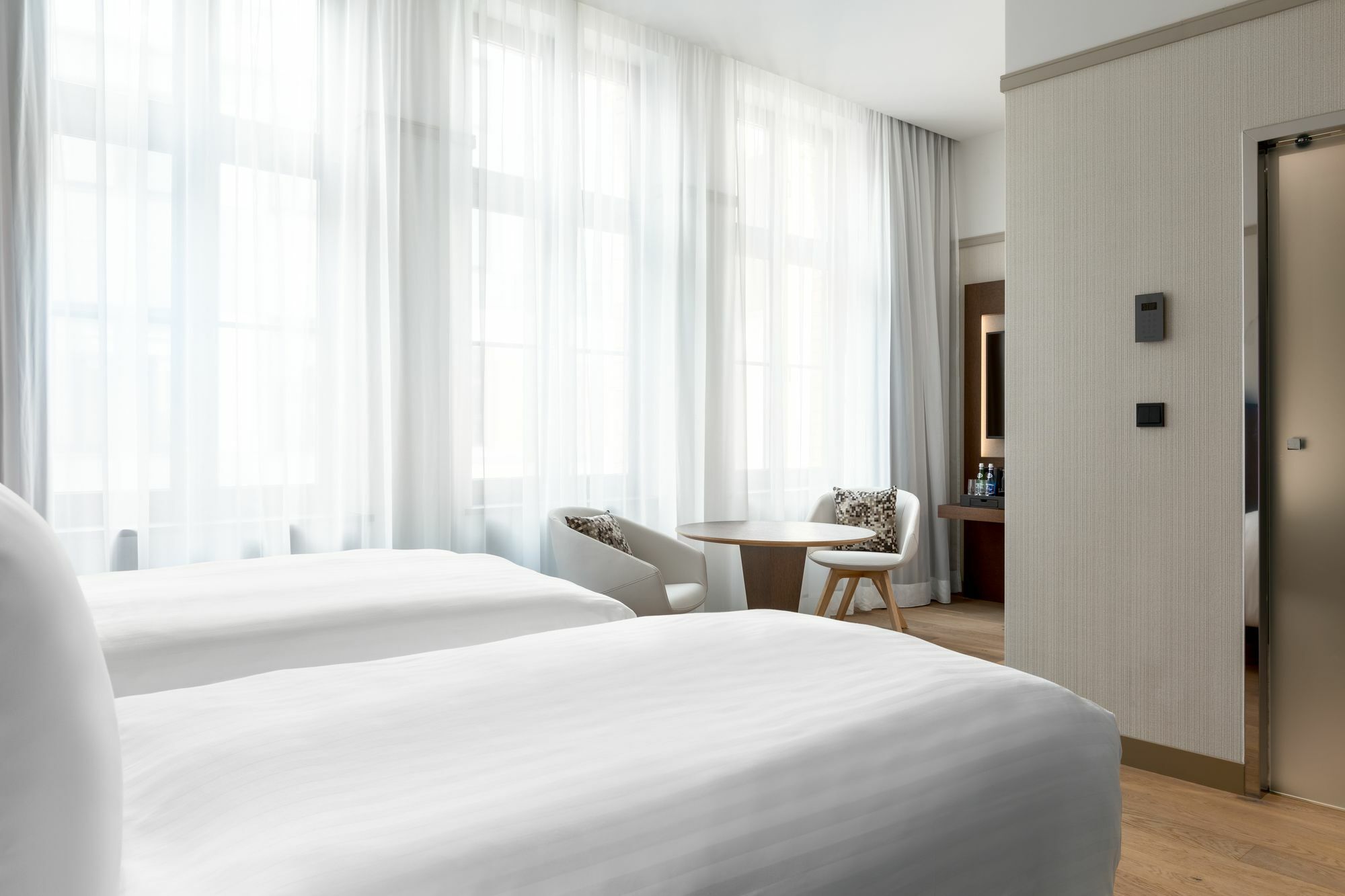 Ac Hotel By Marriott Wroclaw Exterior photo A room at the hotel